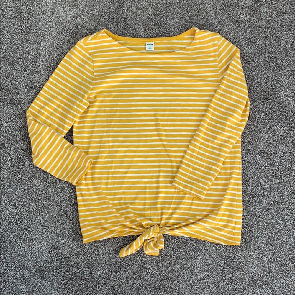 Women’s old navy 3/4 length sleeve shirt